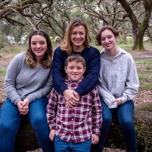 Meet your Posher, Michele